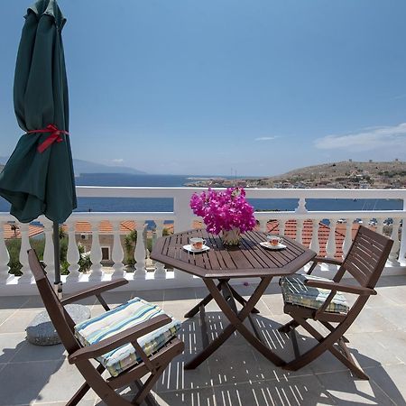 Filoxenia Apartments Chalki Town Extérieur photo